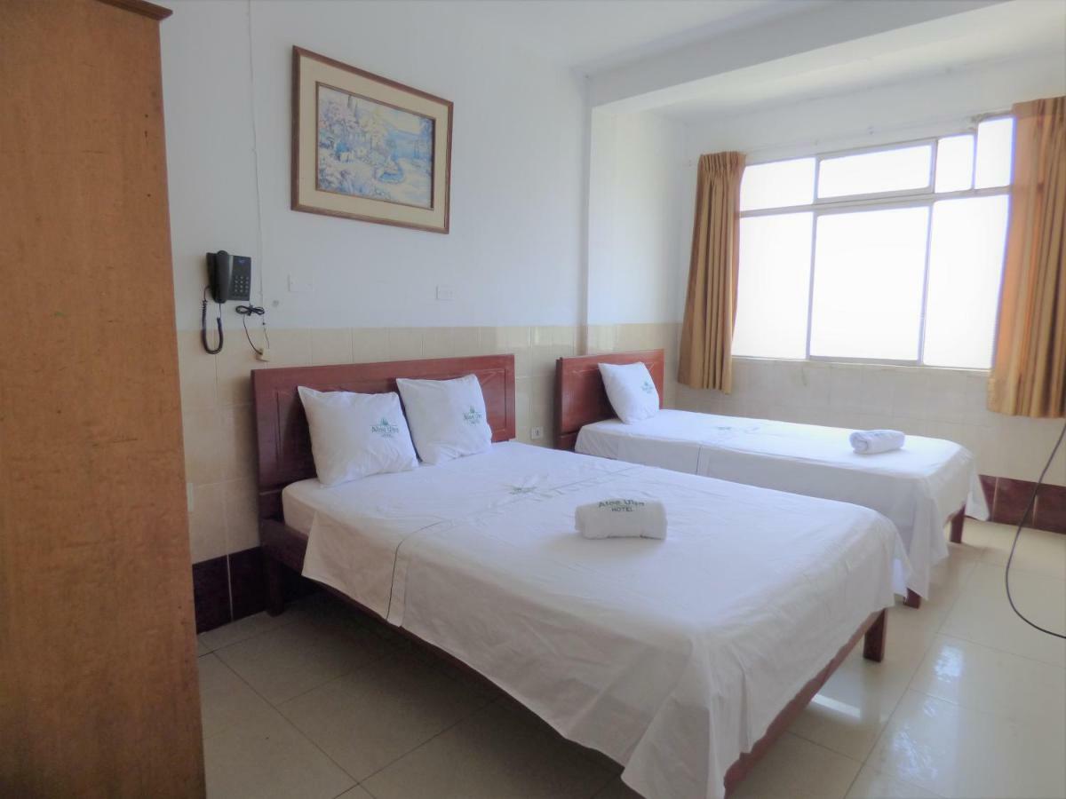 Hotel Aloe Uka Икитос Екстериор снимка