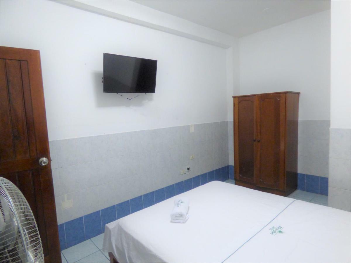 Hotel Aloe Uka Икитос Екстериор снимка